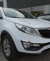 KIA Sportage 1.7 CRDI VGT 2WD Cool KIA Sportage 1.7 CRDI VGT 2WD Cool
