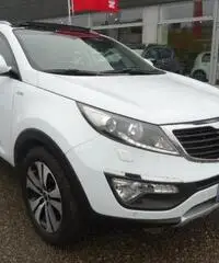 KIA Sportage 2.0 CRDI VGT 184CV AWD R KIA Sportage 2.0 CRDI VGT 184CV AWD R