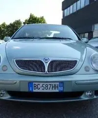 LANCIA Lybra 1.8i 16V VVT cat LX LANCIA Lybra 1.8i 16V VVT cat LX