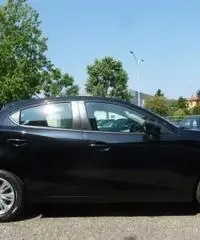 MAZDA 2 1.5 Skyactiv-G 75cv Evolve NEOPATENTATI MAZDA 2 1.5 Skyactiv-G 75cv Evolve NEOPATENTATI