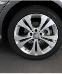 MERCEDES-BENZ B 180 d AUTOMATIC MERCEDES-BENZ B 180 d AUTOMATIC