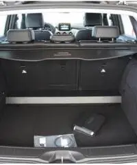 MERCEDES-BENZ B 180 d AUTOMATIC MERCEDES-BENZ B 180 d AUTOMATIC