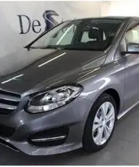 MERCEDES-BENZ B 180 d AUTOMATIC SPORT MERCEDES-BENZ B 180 d AUTOMATIC SPORT