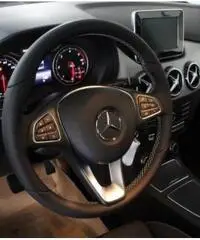 MERCEDES-BENZ B 180 d AUTOMATIC SPORT MERCEDES-BENZ B 180 d AUTOMATIC SPORT