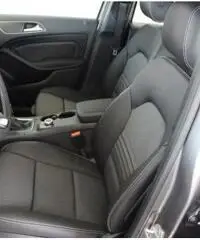 MERCEDES-BENZ B 180 d SPORT MERCEDES-BENZ B 180 d SPORT