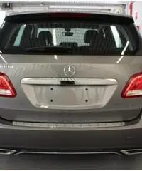MERCEDES-BENZ B 180 d SPORT MERCEDES-BENZ B 180 d SPORT