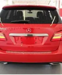 MERCEDES-BENZ B 180 d AUTOMATIC SPORT NIGHT PACK MERCEDES-BENZ B 180 d AUTOMATIC SPORT NIGHT PACK