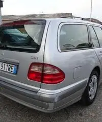 MERCEDES-BENZ E 220 CDI cat S.W. Classic MERCEDES-BENZ E 220 CDI cat S.W. Classic