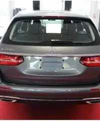 MERCEDES-BENZ E 220 d Automatic BUSINESS SPORT