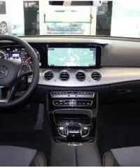 MERCEDES-BENZ E 220 d Automatic BUSINESS SPORT