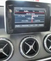 MERCEDES-BENZ GLA 180 Executive MERCEDES-BENZ GLA 180 Executive