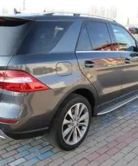 MERCEDES-BENZ ML 250 BlueTEC 4Matic Sport MERCEDES-BENZ ML 250 BlueTEC 4Matic Sport