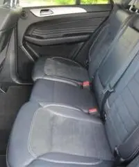 MERCEDES-BENZ ML 250 BlueTEC 4Matic Sport MERCEDES-BENZ ML 250 BlueTEC 4Matic Sport