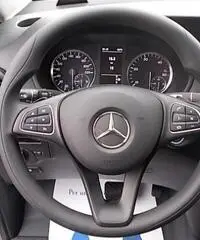 MERCEDES-BENZ Vito 119 CDI 4x4 Furgone Long MERCEDES-BENZ Vito 119 CDI 4x4 Furgone Long
