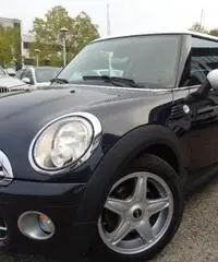 MINI Mini Mini 1.6 16V Cooper D MINI Mini Mini 1.6 16V Cooper D