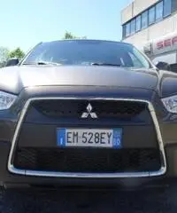 MITSUBISHI ASX 1.8 DI-D 150 CV 4WD Invite MITSUBISHI ASX 1.8 DI-D 150 CV 4WD Invite