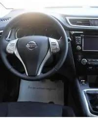 NISSAN Qashqai 1.5 dCi N-Connecta