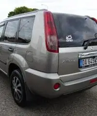 NISSAN X-Trail 2.2 dCi Elegance