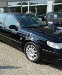 SAAB 9-5 2.0i 16V lpt cat SE
