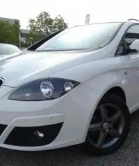 SEAT Altea XL 1.6 TDI 105 CV CR DSG I-Tech SEAT Altea XL 1.6 TDI 105 CV CR DSG I-Tech