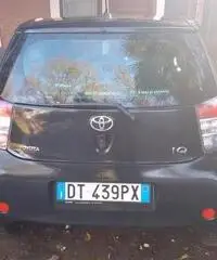 Toyota IQ 1.0cc Lancio Toyota IQ 1.0cc Lancio