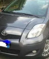 toyota yaris 1.0 con gas gpl 2011 toyota yaris 1.0 con gas gpl 2011