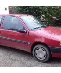 Vendo saxo 1999 impianto gpl motore nuovo 2 gomme termiche Vendo saxo 1999 impianto gpl motore nuovo 2 gomme termiche