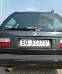 VOLKSWAGEN Passat 1800i Variant GL VOLKSWAGEN Passat 1800i Variant GL
