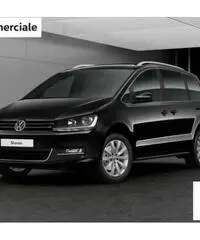 VOLKSWAGEN Sharan 2.0 TDI 150 CV DSG Executive BlueMotion Tech. a Gasolio del 2016 VOLKSWAGEN Sharan 2.0 TDI 150 CV DSG Executive BlueMotion Tech. a Gasolio del 2016