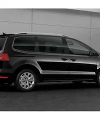 VOLKSWAGEN Sharan 2.0 TDI 150 CV DSG Executive BlueMotion Tech. a Gasolio del 2016 VOLKSWAGEN Sharan 2.0 TDI 150 CV DSG Executive BlueMotion Tech. a Gasolio del 2016