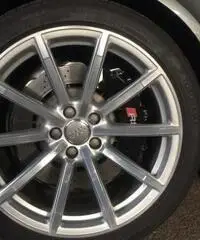 AUDI RS4 Avant 4.2 V8 FSI quattro S tronic B&O PANORAMA