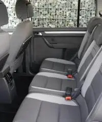 VOLKSWAGEN Touran 2.0 TDI DPF LIFE