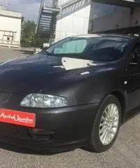 ALFA ROMEO GT 1.9 JTD Distinctive 150 CV Pelle Climatronic