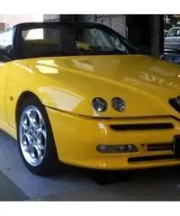 ALFA ROMEO Spider 2.0i 16V T.S. cat Limited Edition ALFA ROMEO Spider 2.0i 16V T.S. cat Limited Edition