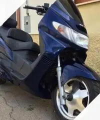 Suzuki Burgman 400