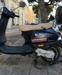 VESPA 50 4T LX