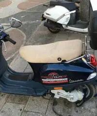 VESPA 50 4T LX
