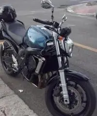 Yamaha Fz6