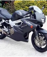 Honda VTR 1000 F FIRESTORM - Km. 16500, Euro 4000 Honda VTR 1000 F FIRESTORM - Km. 16500, Euro 4000