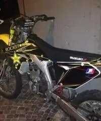 SUZUKI RM tipo veicolo Enduro cc 250
