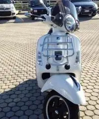 Vespa 300 GTS
