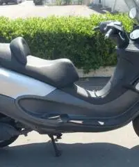 PIAGGIO X9