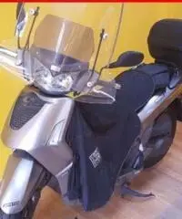 KYMCO People 200 grigio - 21500 KYMCO People 200 grigio - 21500