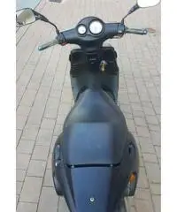 Scooter Beta 50 BS4 Ark Scooter Beta 50 BS4 Ark