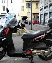 Scooter Sym Symphony SR 150 (2012) - 13.500 km Scooter Sym Symphony SR 150 (2012) - 13.500 km