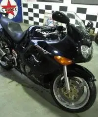 SUZUKI GSX 600 F 1999 SUZUKI GSX 600 F 1999