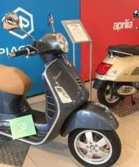 VESPA GTS 300 ABS E4 VESPA GTS 300 ABS E4