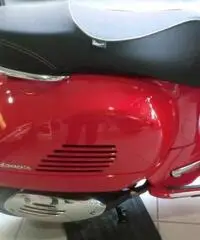 VESPA GTS 300 SUPER ABS VESPA GTS 300 SUPER ABS