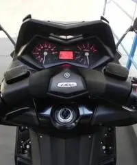YAMAHA TMax 530 . YAMAHA TMax 530 .