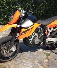 KTM 990 Supermoto - 2008